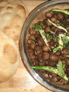 पिंडी छोले (Pindi chole recipe in hindi) रेसिपी मुख्य फोटो