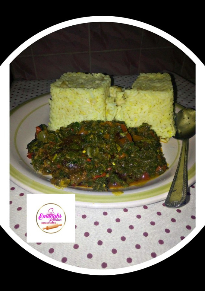 A picture of Tumeric rice with vegetable.
