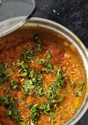 રીંગણા નો ઓળો (Ringan No Olo Recipe In Gujarati) રેસીપી મુખ્ય ફોટો