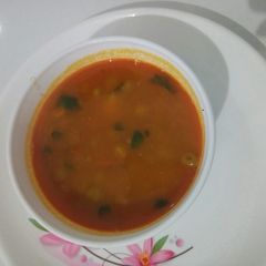 A picture of Aloo matar.