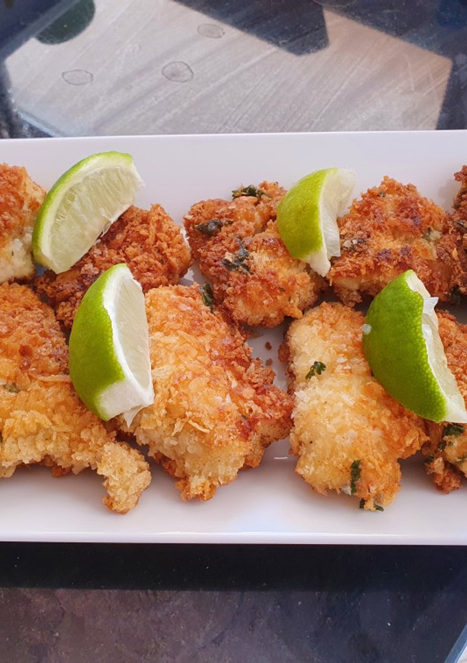 Una foto de Medallones de pollo rebozados con cilantro y panko