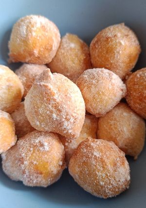Foto resep Donat/roti goreng (3 bahan aja)
