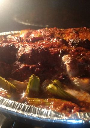 Una foto de Lomo relleno en salsa de sidra y chile seco🌶️🍾 #RecetasNavidad