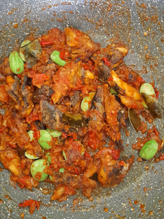 Foto resep Sambel goreng ikan asap
