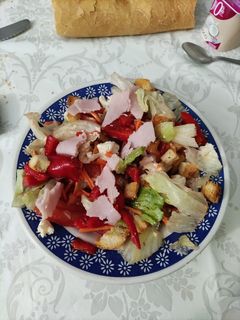 Una foto de Ensalada mixta