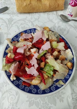 Una foto de Ensalada mixta