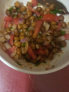 A picture of Chana chat.