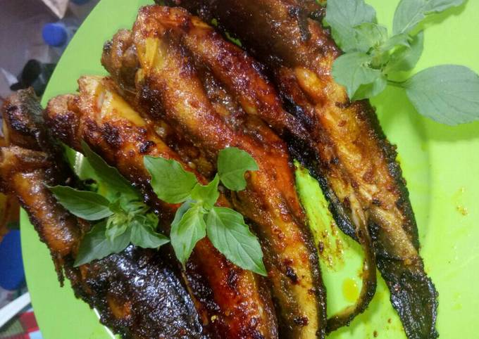 Lele bakar kemangi 😋😋 happycal