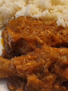 Una foto de Pollastre Rostit (Pollo rustido)