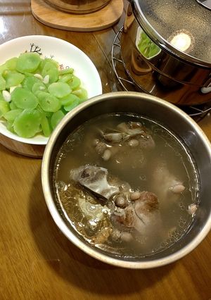 花生豬腳湯 的食譜成品照片