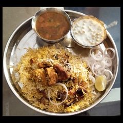 A picture of Chicken 65 biryani 😋😍.