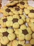 Biscotti fiore bicolore