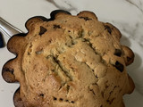 Panque de banano y chispas de chocolate