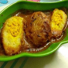 A picture of Eggless egg curry.