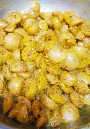 A picture of Amla aachar.