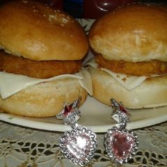 A picture of Cheakpea patties Burger.