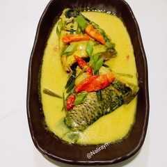 A picture of #220 Gulai Ikan Mas.