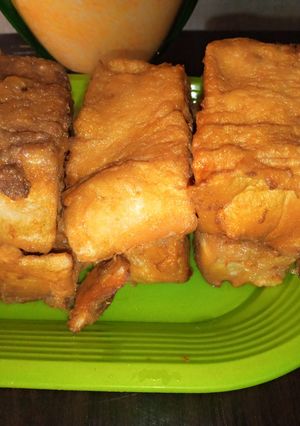 A picture of Dip fry French toast.