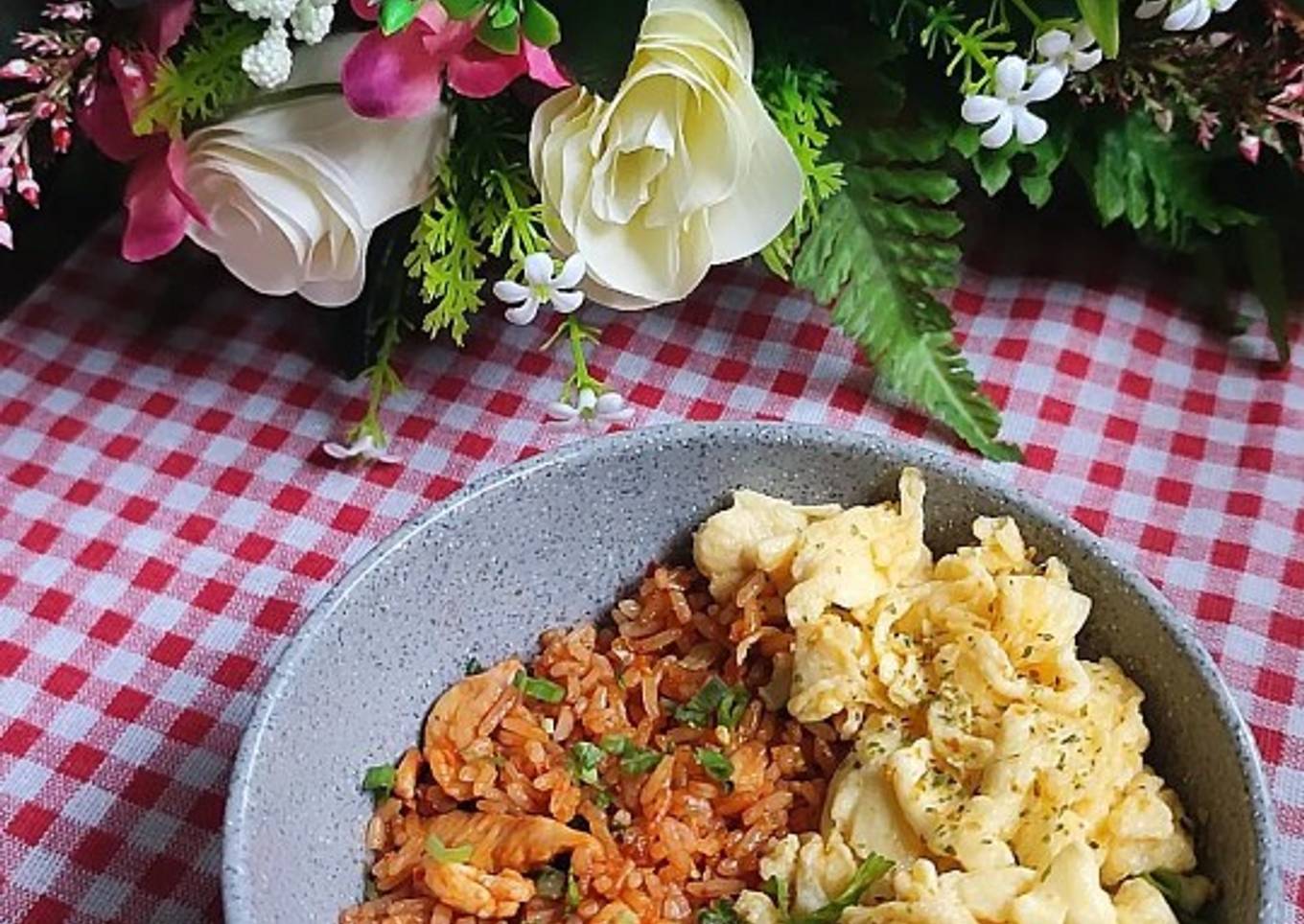 Nasi Goreng Ayam Spesial