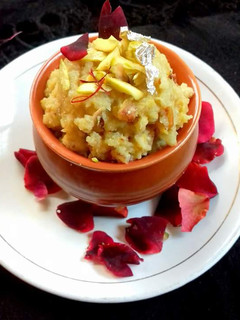 A picture of Chhuare ka halwa.