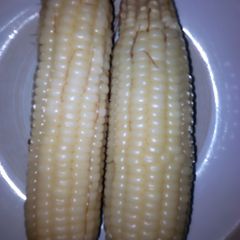 A picture of Boiled maize.