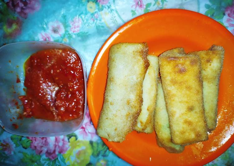 Lumpia isi suiran ayam wortel