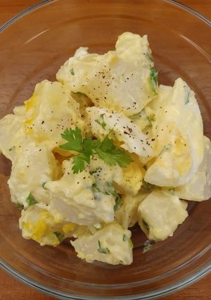 Foto resep 18. Potato Salad with Egg (3 Steps)