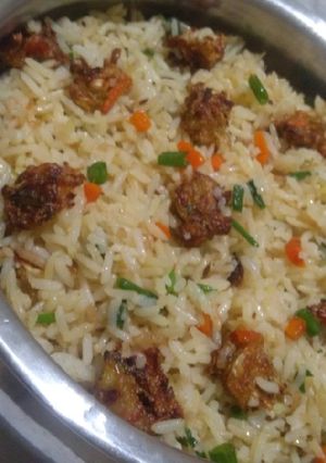 वेज पुलाव (Veg pulav recipe in hindi) रेसिपी मुख्य फोटो