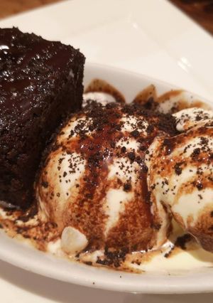 Φωτογραφία της συνταγής Brownies με σπιτικό παγωτό καϊμάκι