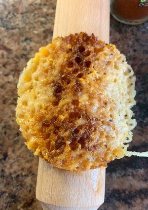 A picture of Parmesan Crisps.