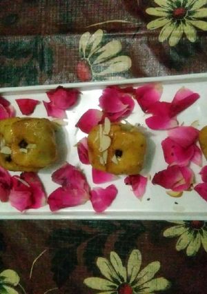 A picture of Laung latika.