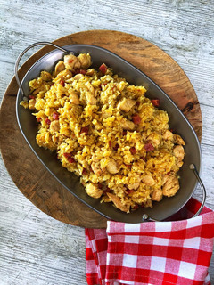 Una foto de Arroz criollo de pollo, jamón serrano y curry en olla FussionCook FC7Smart
