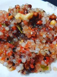 साबूदाना खिचड़ी (sabudana khichdi recipe in Hindi) रेसिपी मुख्य फोटो
