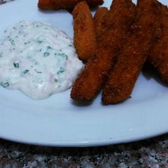 A picture of Fish Fingers and Tartar Sauce.