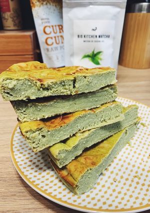 Une photo de GÂTEAU FRAIS AMANDE | MATCHA