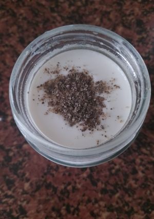 Una foto de Yogur casero con yogurtera