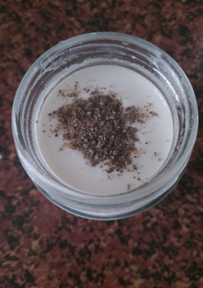 Una foto de Yogur casero con yogurtera