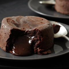 A picture of Choco lava biscuit cake.