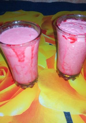 A picture of Cooling & Refreshing Rose Lassi.