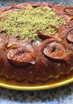 Une photo de 🥮Cake 🪺tatin figues🍁🍂