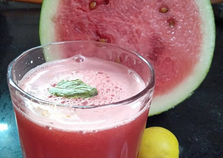 Steps to Prepare Quick Watermelon Mojito