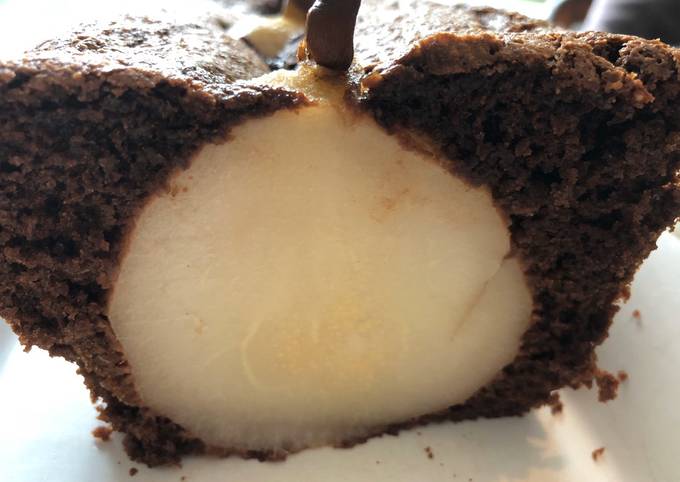 Recette Savoureux Gâteau au chocolat et poires entières