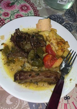 Una foto de Pollo guisado