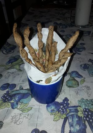 Una foto de Palitos integrales para untar o acompañar comidas