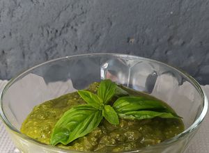 Una foto de Pesto