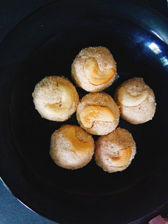 ரவா லட்டு (Rava LAddu Recipe in Tamil) செய்முறை முக்கிய புகைப்படம்