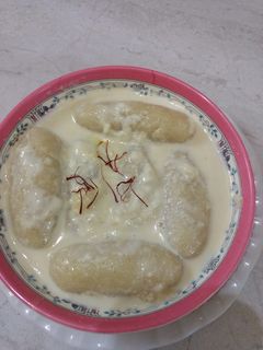 নলেন গুড়ের সুজির রসমালাই (nalen gurer sujir rasmalai recipe in Bengali) রেসিপির প্রধান ছবি