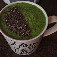 Green smoothie A picture of Green smoothie.