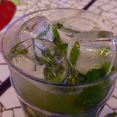 Una foto de Mojito Brasilero