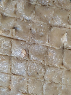 அரிசி ஹல்பாய் இனிப்பு (Arisi halbai recipe in tamil) செய்முறை முக்கிய புகைப்படம்